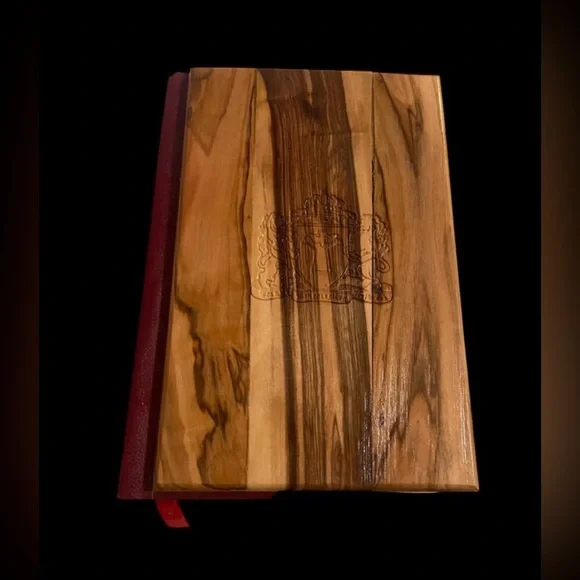 🔆 Vintage Jerusalem Wood Cover Bible #7890 - Picture 2 of 12